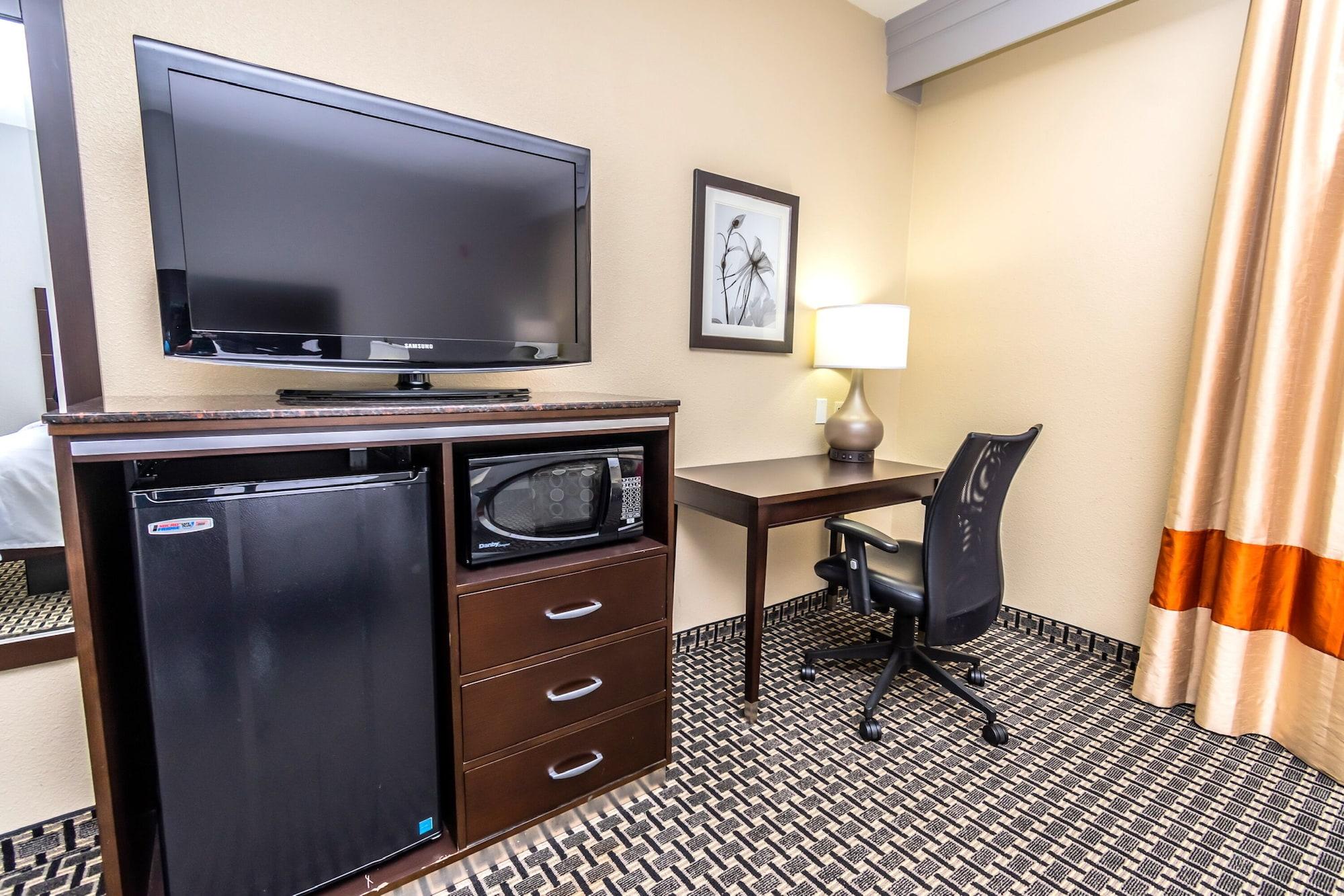 Econo Lodge Inn & Suites East Houston I-10 Экстерьер фото